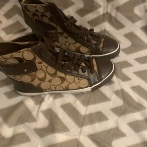 Authentic coach, hightop canvas sneaker